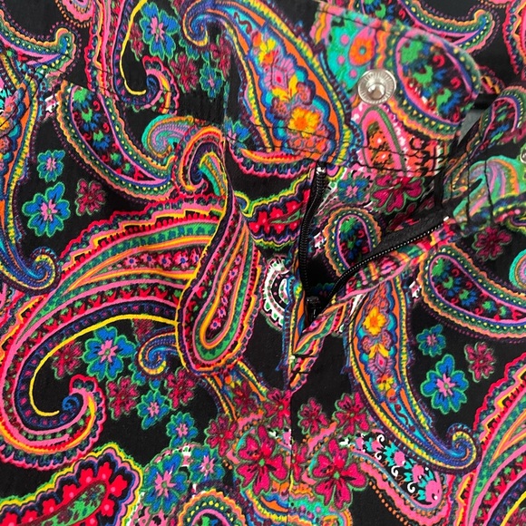 Colorful Paisly skinny Jean style pants size 4 - Picture 4 of 5